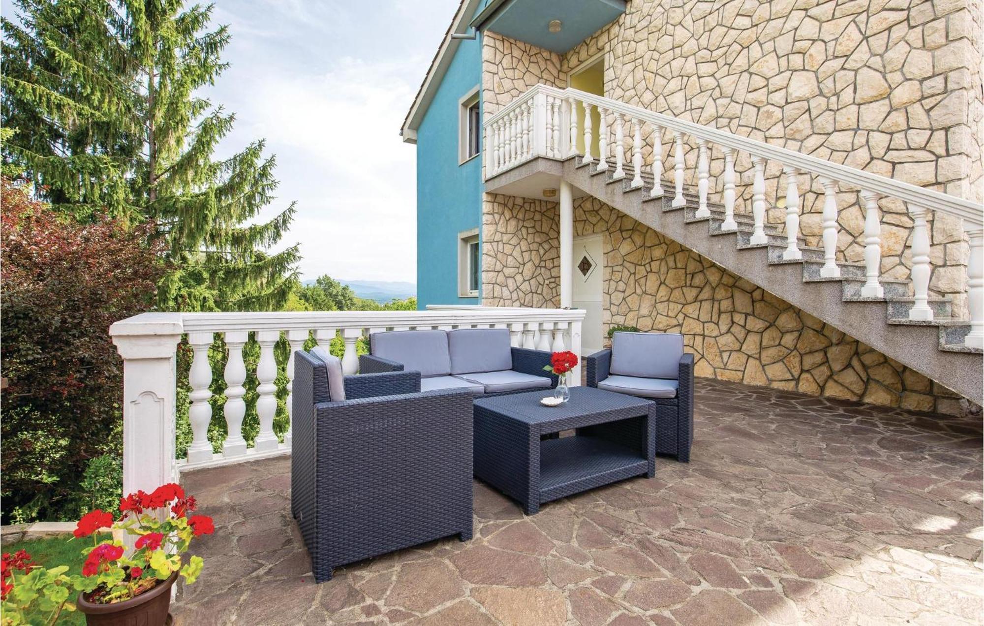 Nice Apartment In Matulji With Kitchen Kültér fotó